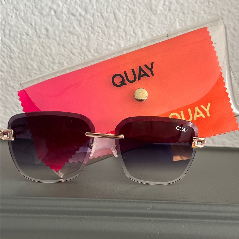 Quay Australia Sunglasses - Black and Gold